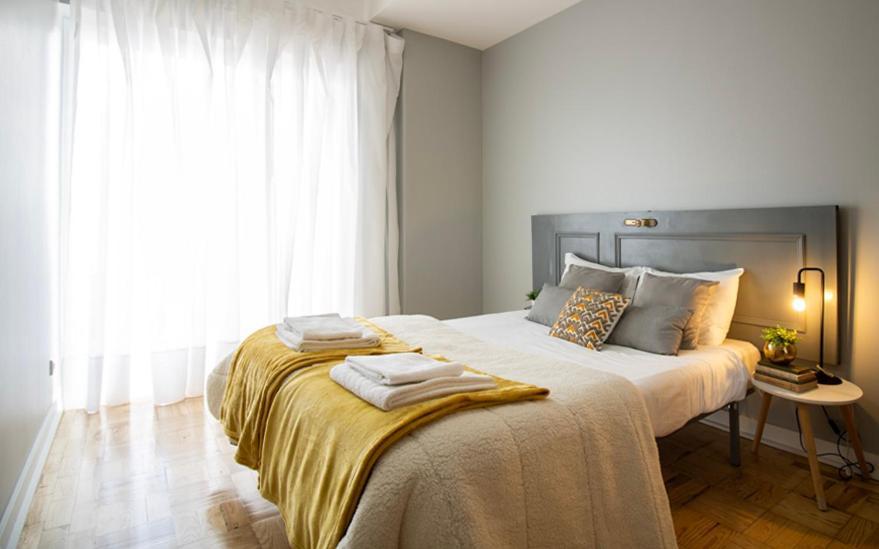 Sunny 4 Bedroom Apartment - With View Coimbra Bagian luar foto