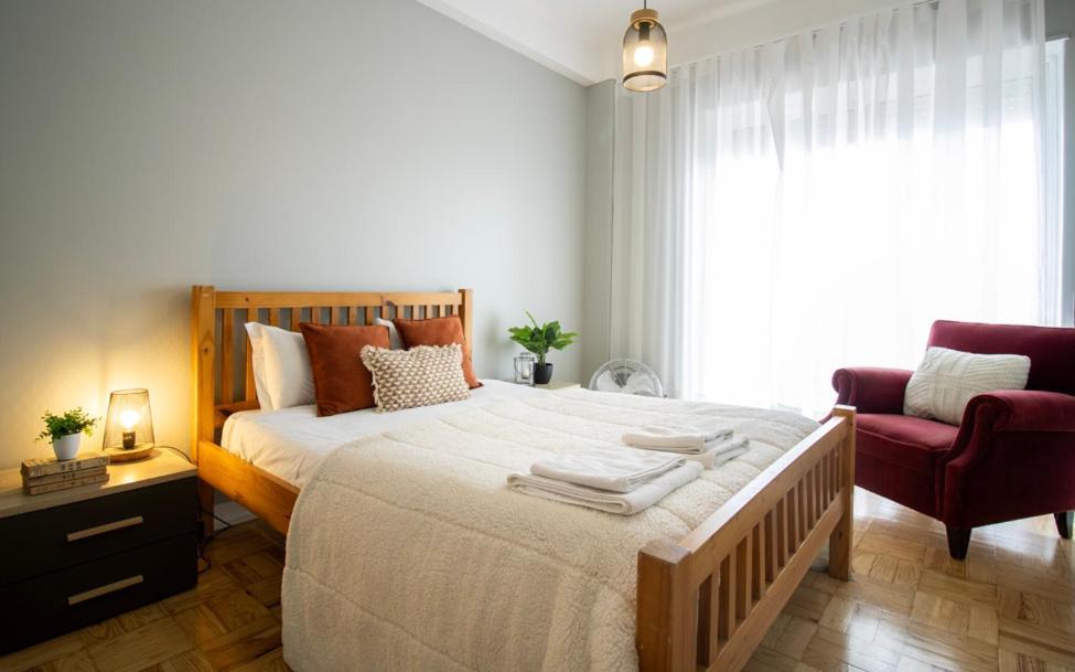 Sunny 4 Bedroom Apartment - With View Coimbra Bagian luar foto