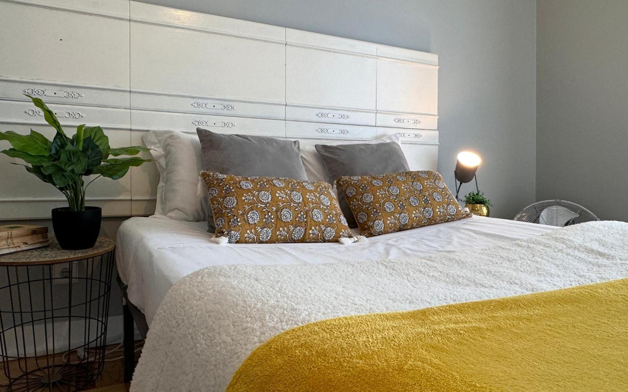Sunny 4 Bedroom Apartment - With View Coimbra Bagian luar foto
